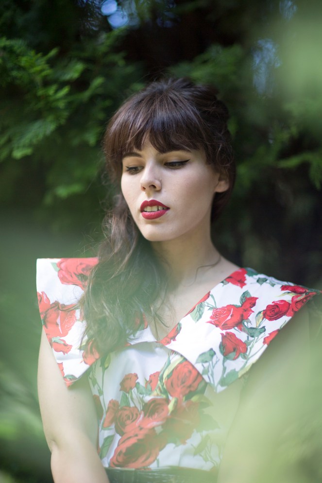 Robe pinup roses rouges 10